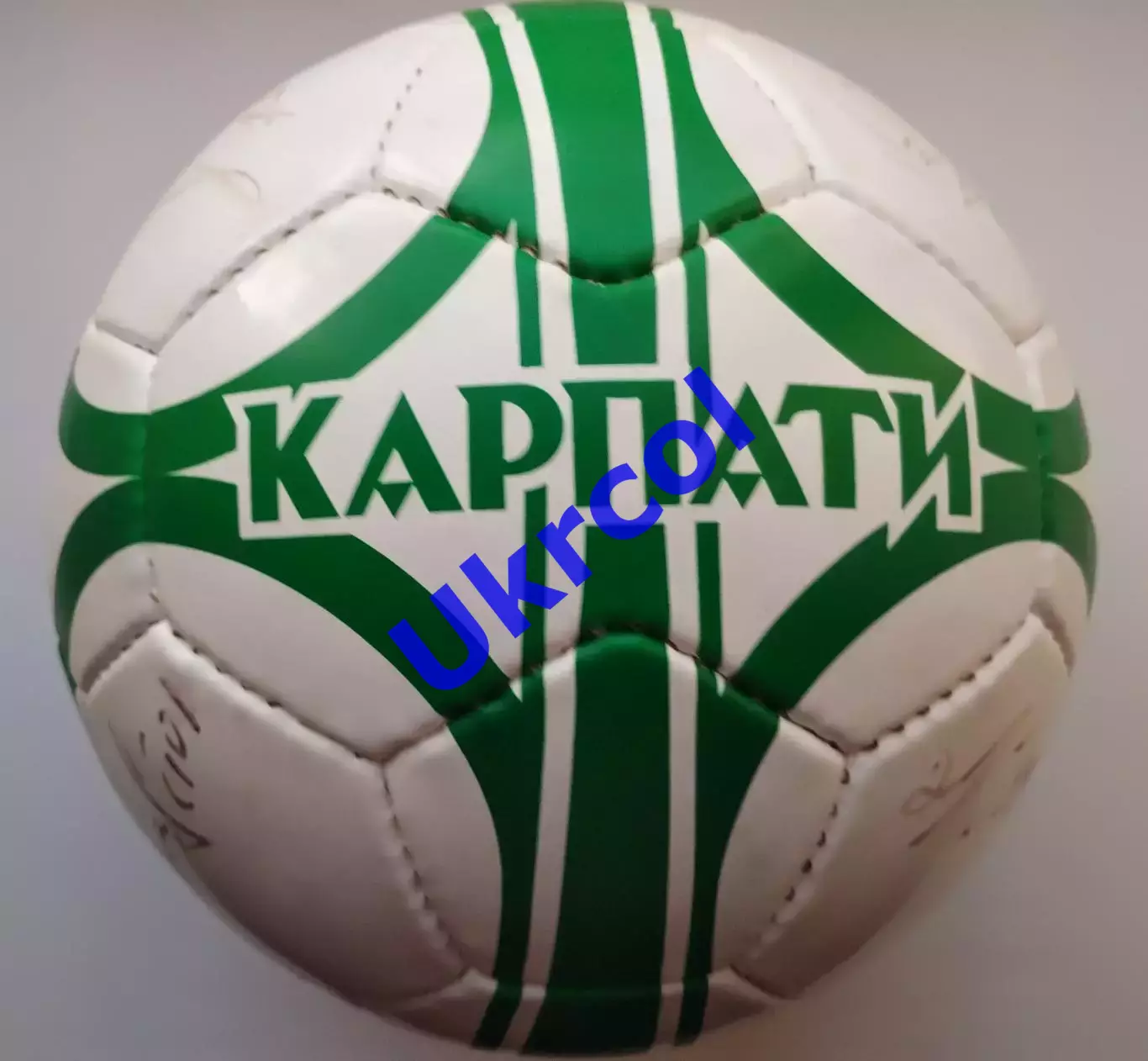 М'яч Карпати Львів Україна - 2010 оригінальні автографи гравців команди 1