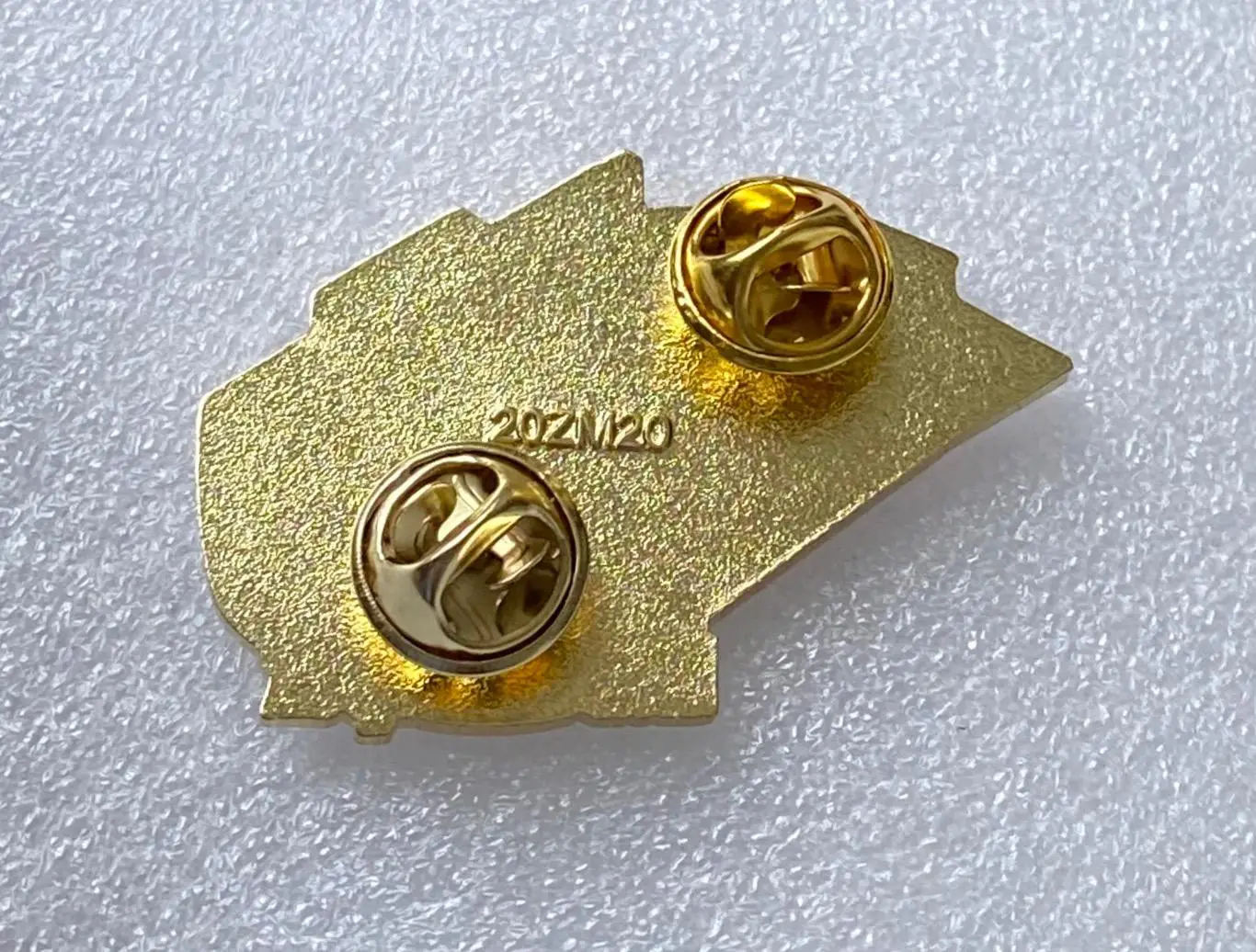 Стадион Спартак Анапа, Чебоксары, Новосибирск, набор 3 значка 1