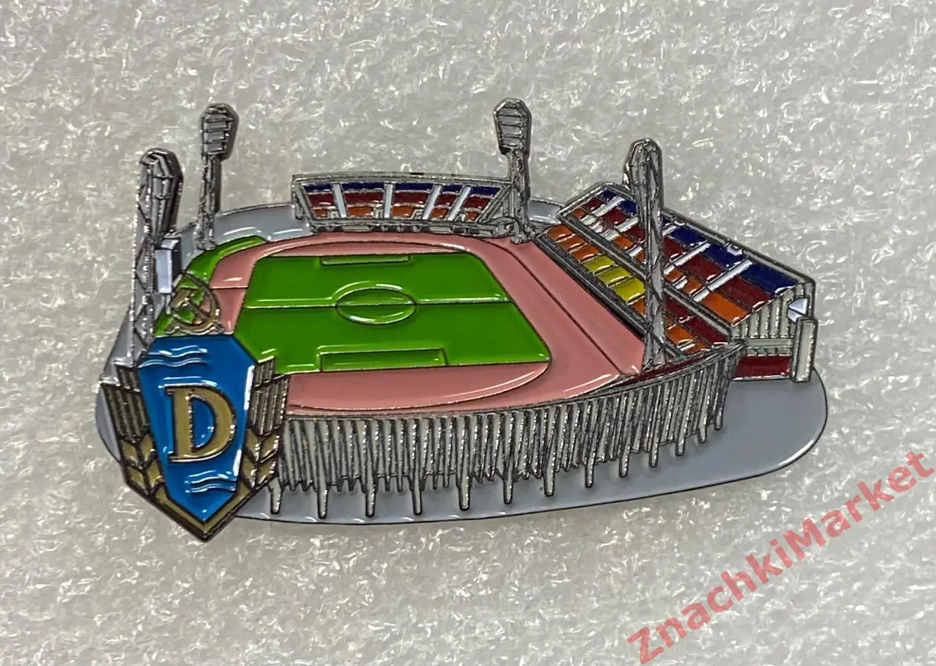 Стадион Даугава Рига Латвия ФК Даугава, значок-2