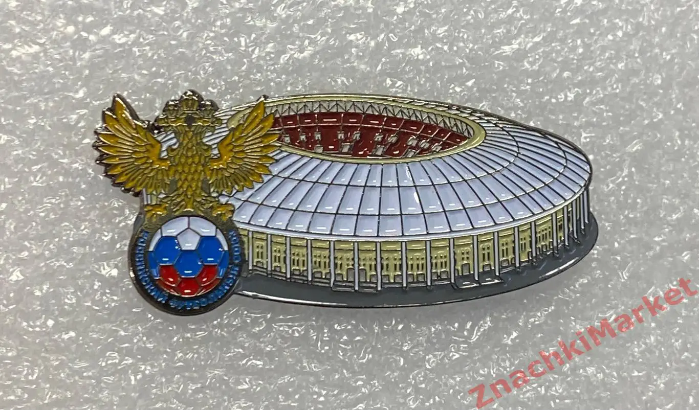Стадион Лужники Москва сборная команда России, значок-2