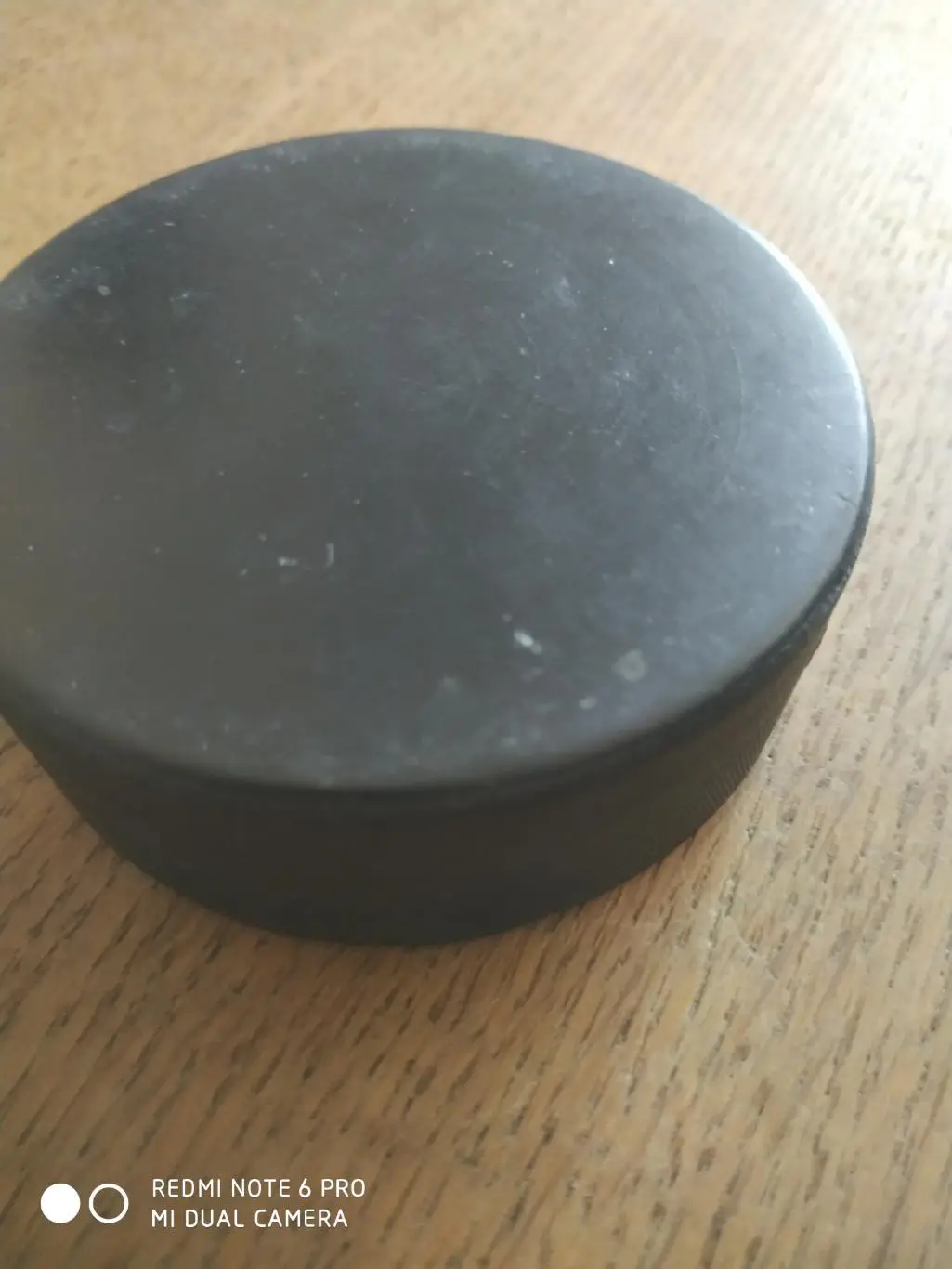 ШАЙБА ХОККЕЙНАЯ NHL 1972 CANADA RUSSIA 1