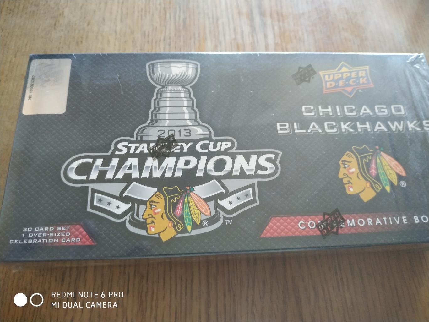 2013 CHICAGO BLACKHAWKS STANLEY CUP NHL UPPER DECK COMMEMORATIVE BOX SET 30+1