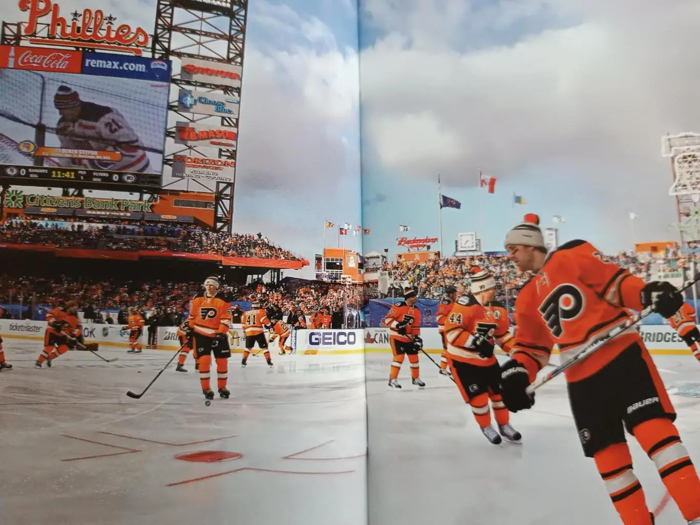 ПРОГРАММА МАТЧА НХЛ 2012 NHL PHILADELPHIA WINTER CLASSIC IN PICTURE 4