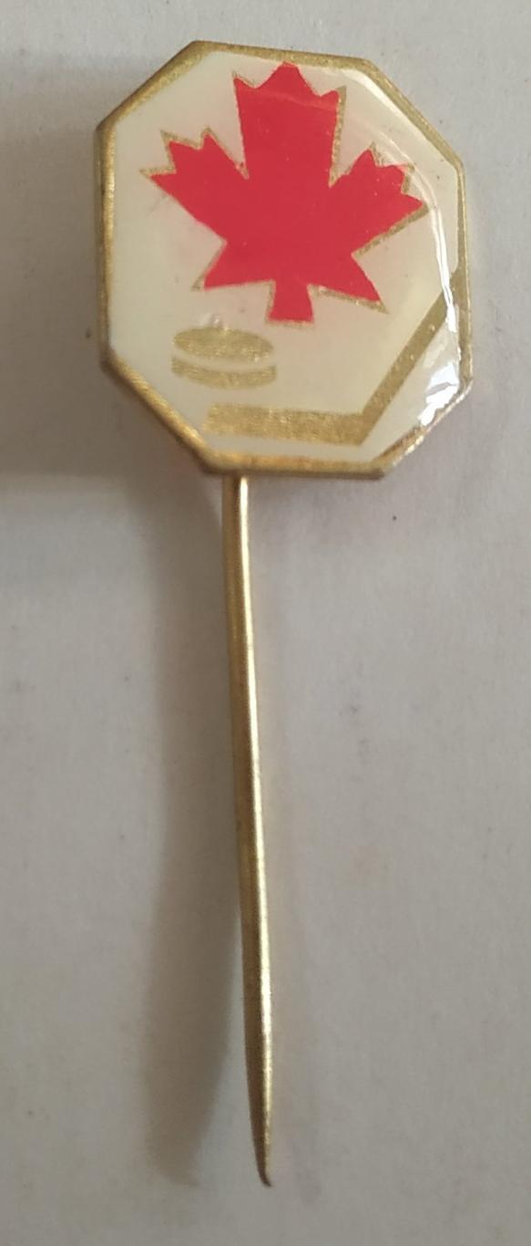 1972 ЗНАЧОК ХОККЕЙ НХЛ NHL КАНАДА CANADA PIN