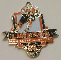 ХОККЕЙ ЗНАЧOK НХЛ ЭРИК ЛИНДРОС ERIC LINDROS PHILADELPHIA FLYERS NHL COLLECTOR 1