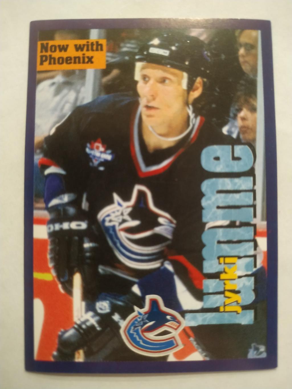 ХОККЕЙ НАКЛЕЙКА НХЛ ПАНИНИ 1998-1999 КОЛЛЕКЦИЯ NHL PANINI JYRKI LUMME #222