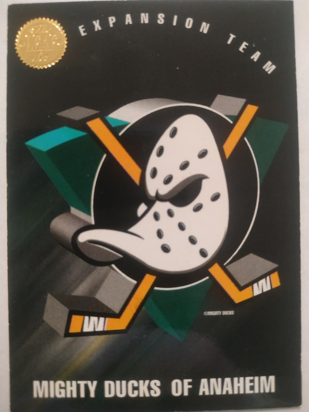 ХОККЕЙ КАРТОЧКА НХЛ LEAF SET SERIES ONE 1993-94 MIGHTY DUCKS ANAHEIM TEAM #200