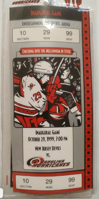 ХОККЕЙ НХЛ ЛЕНТА И БЕЙДЖ БУКЛЕТ КАРОЛИНА 1999 CAROLINA HURRICANES INNAGURAL GAME 1