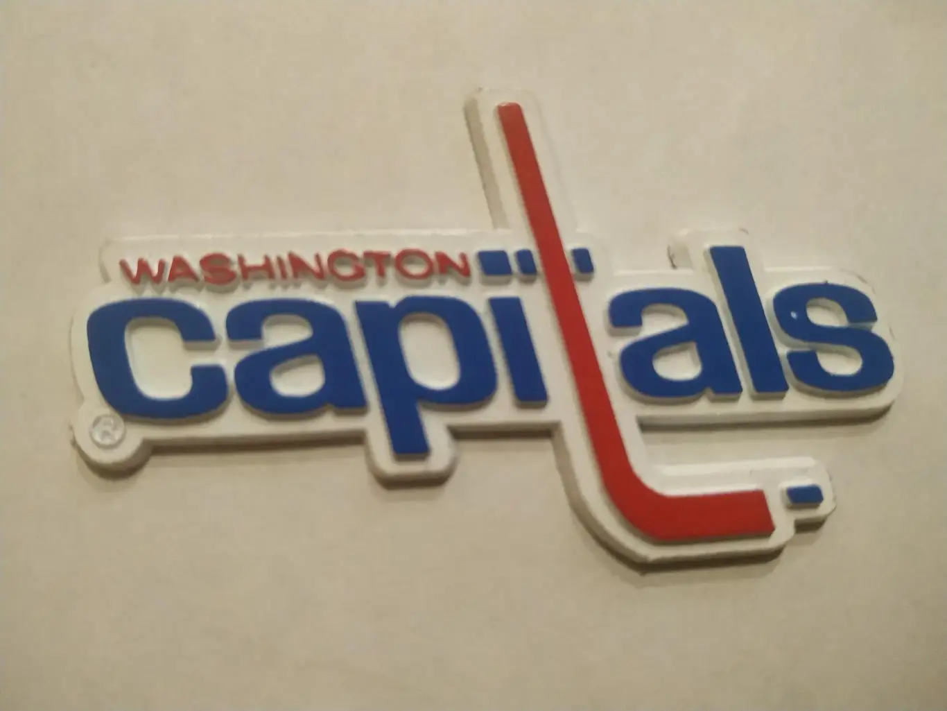 ХОККЕЙ ЗНАЧОК МАГНИТ ВАШИНГТОН КАПИТАЛС NHL WASHINGTON CAPITALS