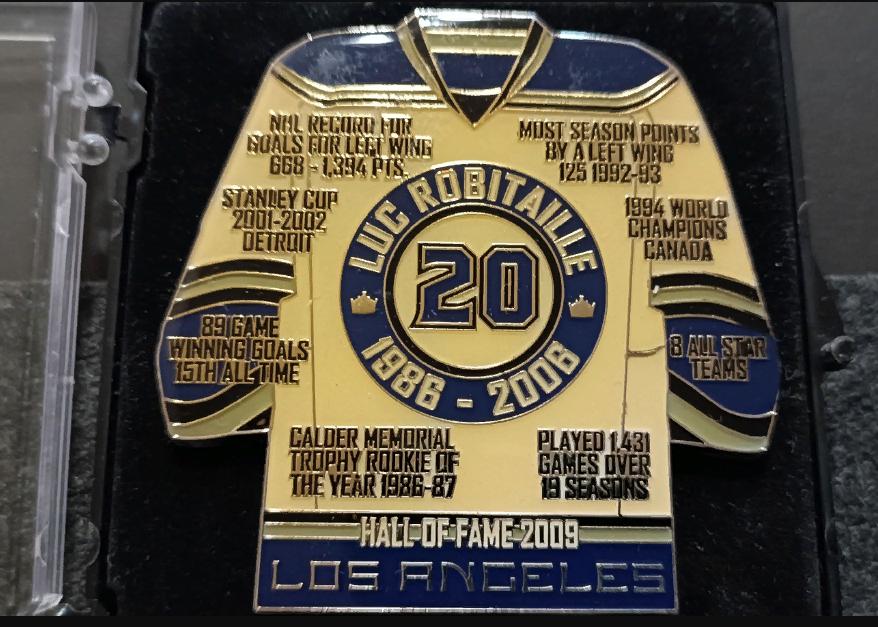 ЗНАЧОК ХОККЕЙ НХЛ ЛЮК РОБИТЕЙЛ ДЖЕРСИ 1986-2008 NHL LUC ROBITAILLE PIN