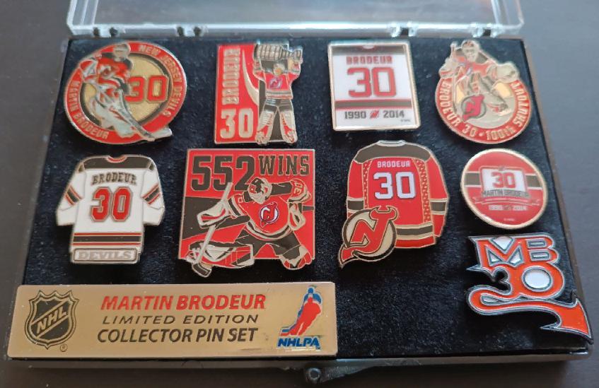 НАБОР ЗНАЧКОВ НХЛ 30 ДЖО МАРТИН БРОДО NHL MARTIN BRODEUR COLLECTOR PIN SET #10 2