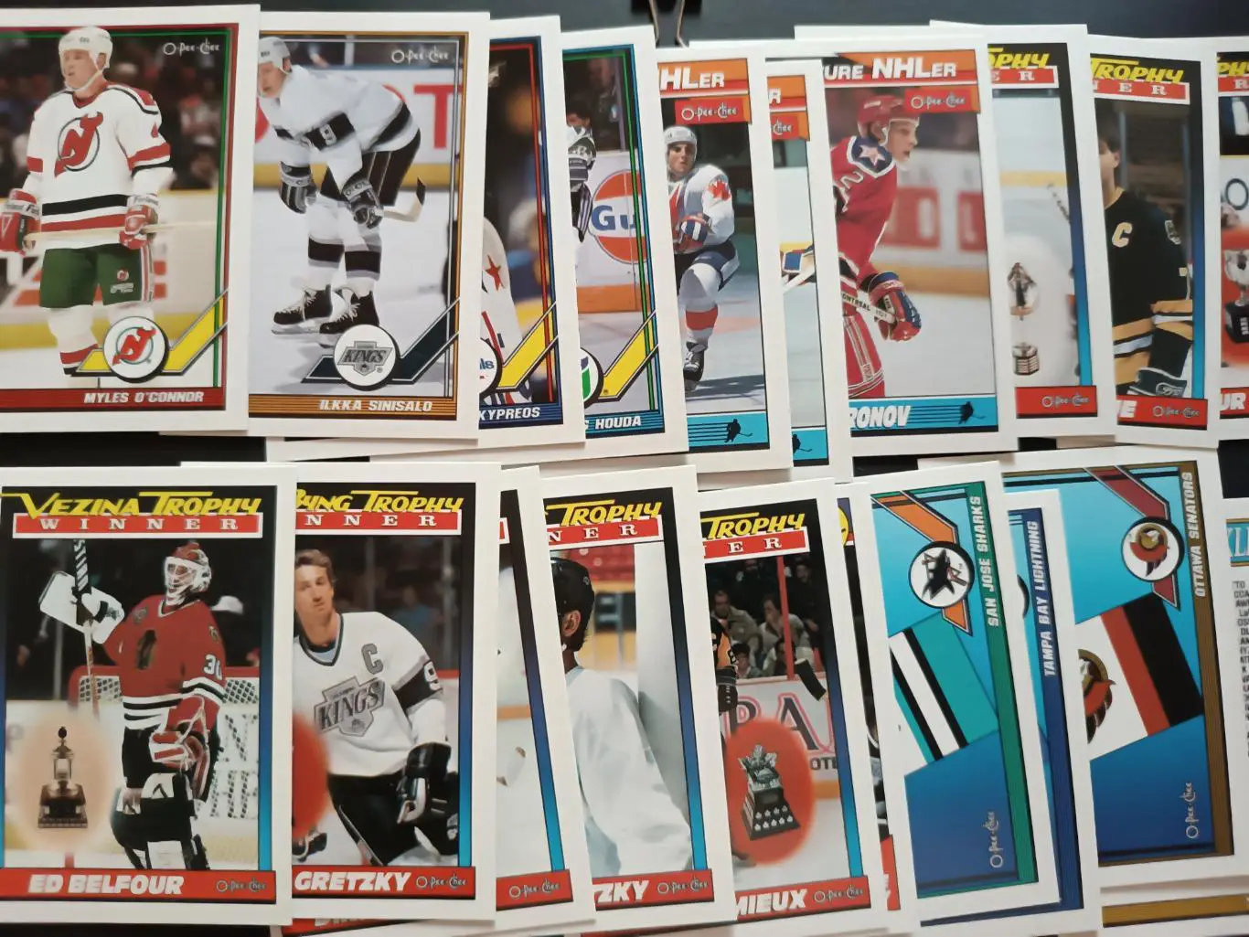 ХОККЕЙ НАБОР КАРТОЧЕК НХЛ O-PEE-CHEE 1991-92 NHL HOCKEY CARD COMPLETE SET #1-528 2
