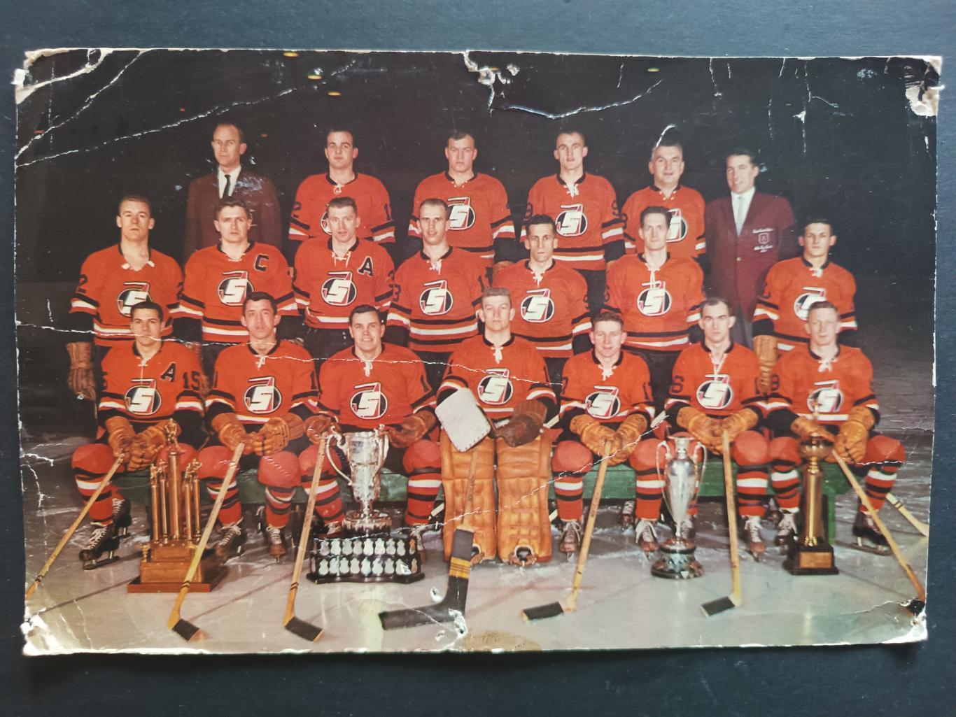 ХОККЕЙ ОТКРЫТКА КАНАДА ЧЕМПИОНАТ МИРА 1961 CANADA WORLD CHAMPIONSHIP POSTCARD 2