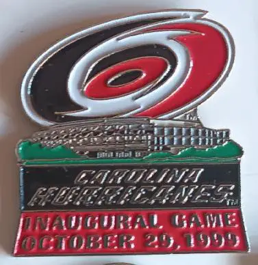 ЗНАK НХЛ 1 ИГРА КАРОЛИНА ХАРРИКЕЙНЗ 29.10 1999 NHL CAROLINA HURRICANES INAUGURAL 1