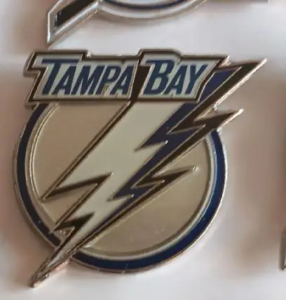 ХОККЕЙ ЗНАK НХЛ ЭМБЛЕМА ТАМПА БЭЙ 2007-2011 NHL TAMPA BAY LIGHTNING LOGO PIN 1