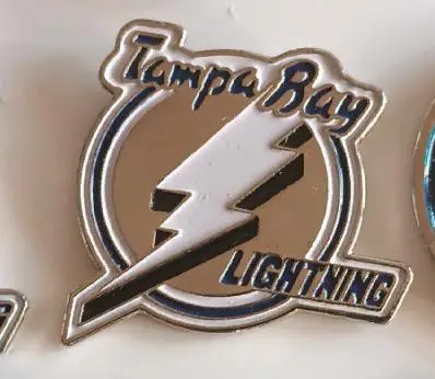 ХОККЕЙ ЗНАK НХЛ ЭМБЛЕМА ТАМПА БЭЙ 2001-2007 NHL TAMPA BAY LIGHTNING LOGO PIN 1