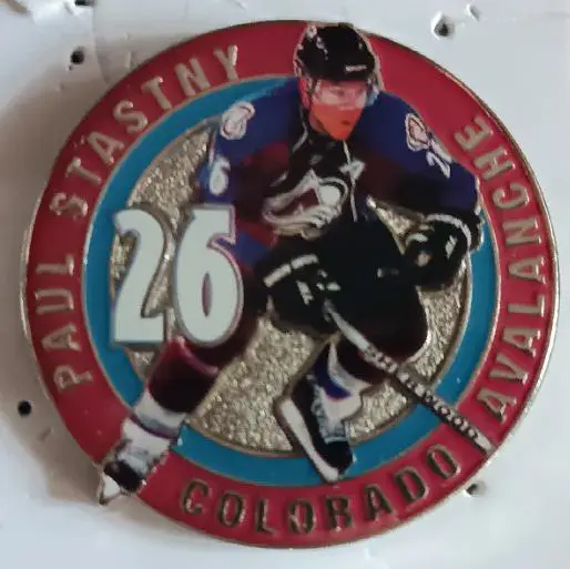 ХОККЕЙ ЗНАK НХЛ КОЛОРАДО ПОЛ ШТЯСТНЫ NHL COLORADO AVALANCHE PAUL STASTNY #26 PIN