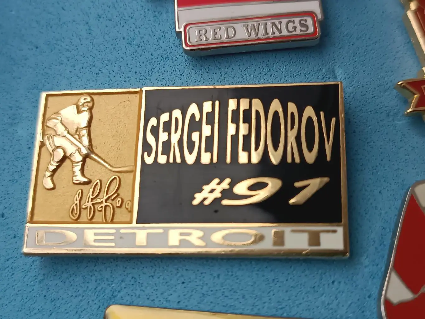 ХОККЕЙ ЗНАK НХЛ ДЕТРОЙТ ДЖЕРСИ СЕРГЕЙ ФЕДОРОВ NHL JERSEY SERGEI FEDOROV #91 PIN 6