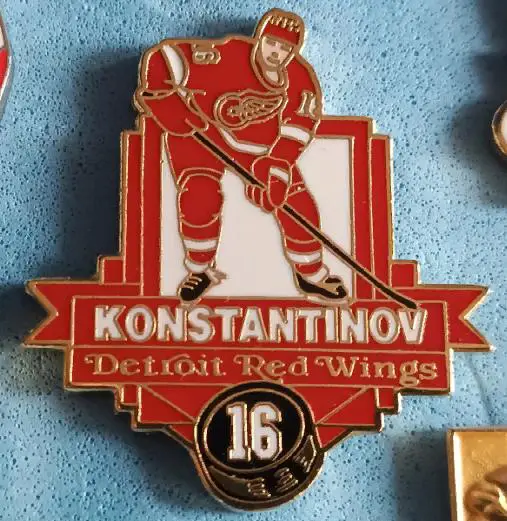 ЗНАK НХЛ ДЕТРОЙТ ВЛАДИМИР КОНСТАНТИНОВ NHL DETROIT VLADIMIR KONSTANTINOV #16 PIN