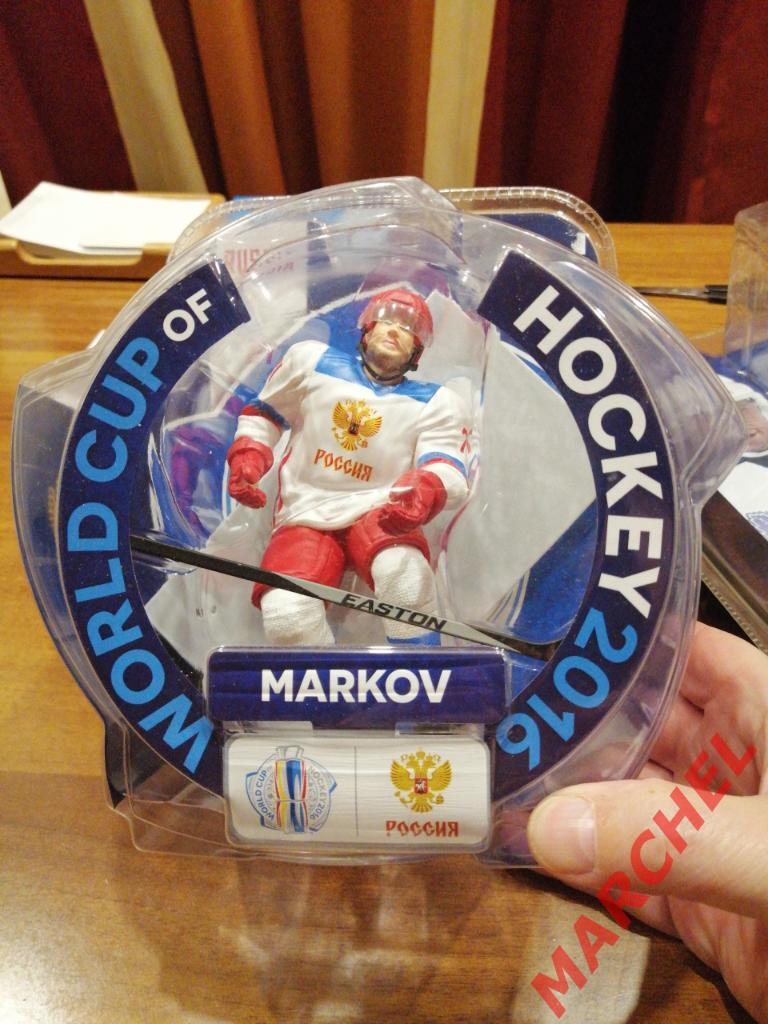 Фигура хоккеиста Маркова в упаковке