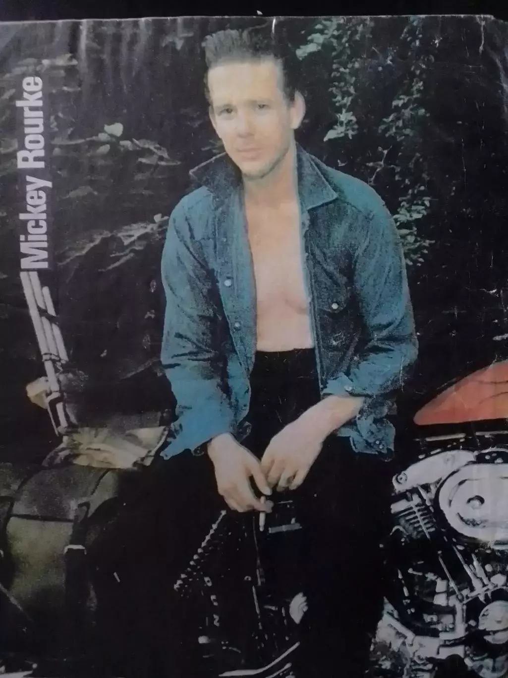 для фанов Mickey ROURKE -постер стр. из журн.Ровесник №1.91. разм. 27 х 20 см.