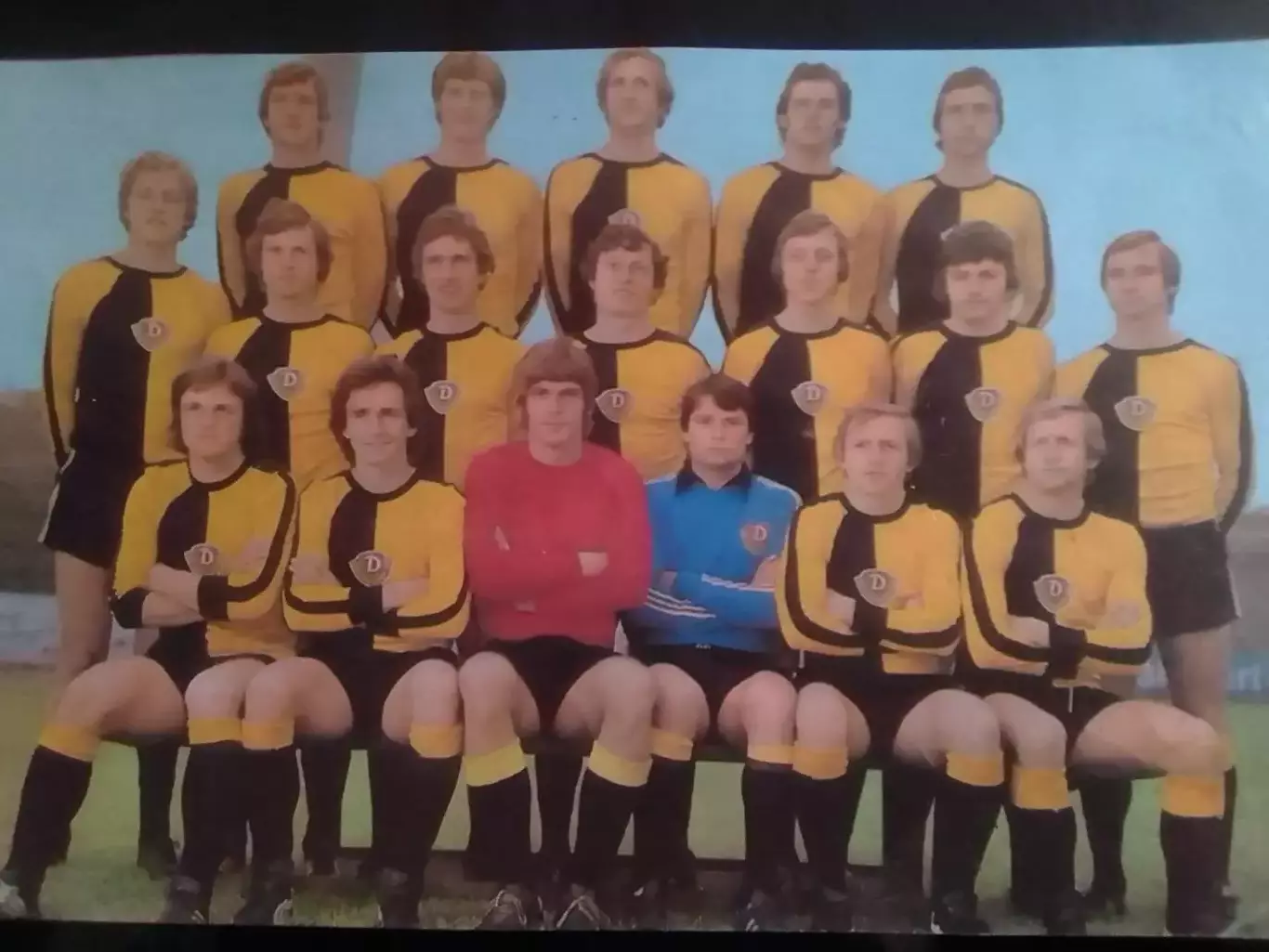 ДИНАМО Дрезден ГДР. ( 13.5 Х 9 см.) Оптом скидки до 30%!