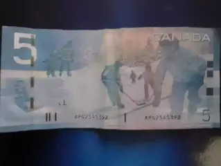 Колекционная Банкнота 5 доларов Канада 2006. Оптом скидки до 30%!