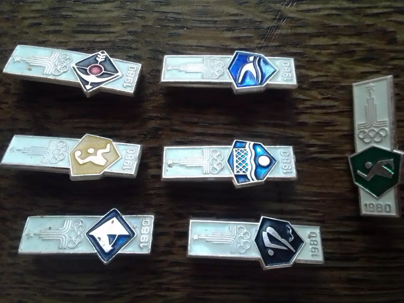 Футбольн значок. ФК ШАХТЕР серия. Оптом скидки до 30%! 1