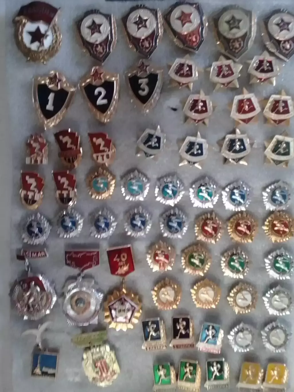 ЗНАКИ ОТЛИЧИЙ, РАЗРЯДЬІ, ГТО И МЕДАЛИ (60 шт.) Оптом скидки до 30%