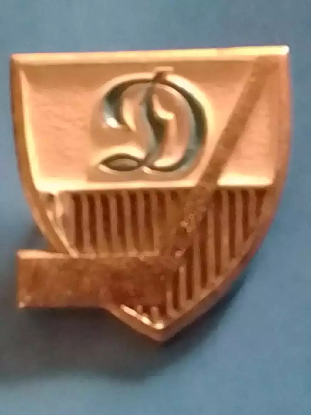 Хоккейный значок. ДИНАМО. Hokey Badge. Оптом скидки 30%!