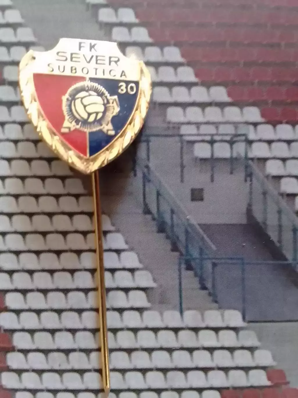 Футбольн. знак. FK SEVER Subotica. СЕВЕР Суботица. Раритет. Оптом скидки до 30%