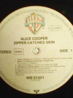 ALICE COOPER-Zipper Catches Skin. LP 1982. Оптом скидки до 50% на всё! 2