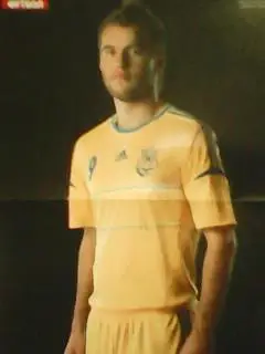 Андрей ЯРМОЛЕНКО(Украина,Динамо)/ Артем МИЛЕВСКИЙ.(двухсторонний 28 Х 40 см.)