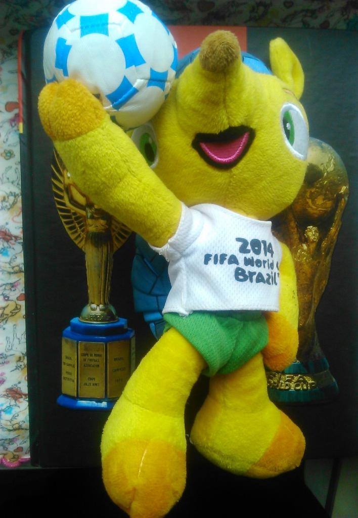 Фулето. Игрушка-талисман Чемпионата мира по футболу 2014 в Бразилии! Скидки 49%! 1
