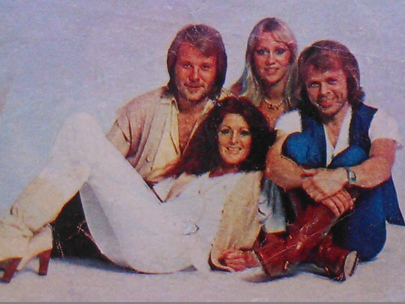 ABBA (АББА) - вирізка з совкової преси. Гуртом знижки до 50%!