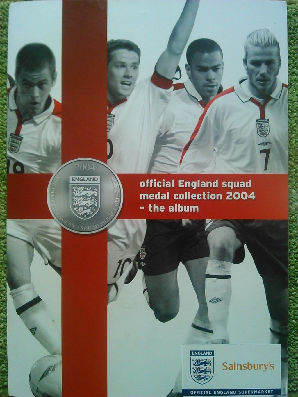 Official England squad medal collection 2004-the album. Оптом скидки до 40%!