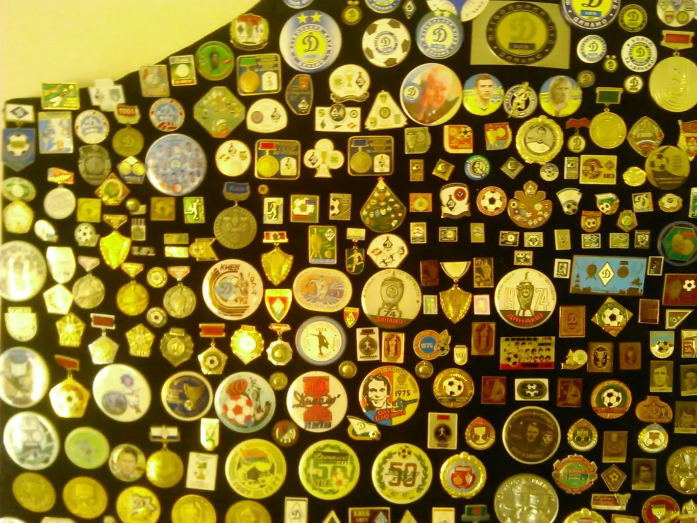 Футбольн. значок. ДИНАМО Київ 1971. Ukraine Footbal Badge. Оптом скидки до 48%! 5