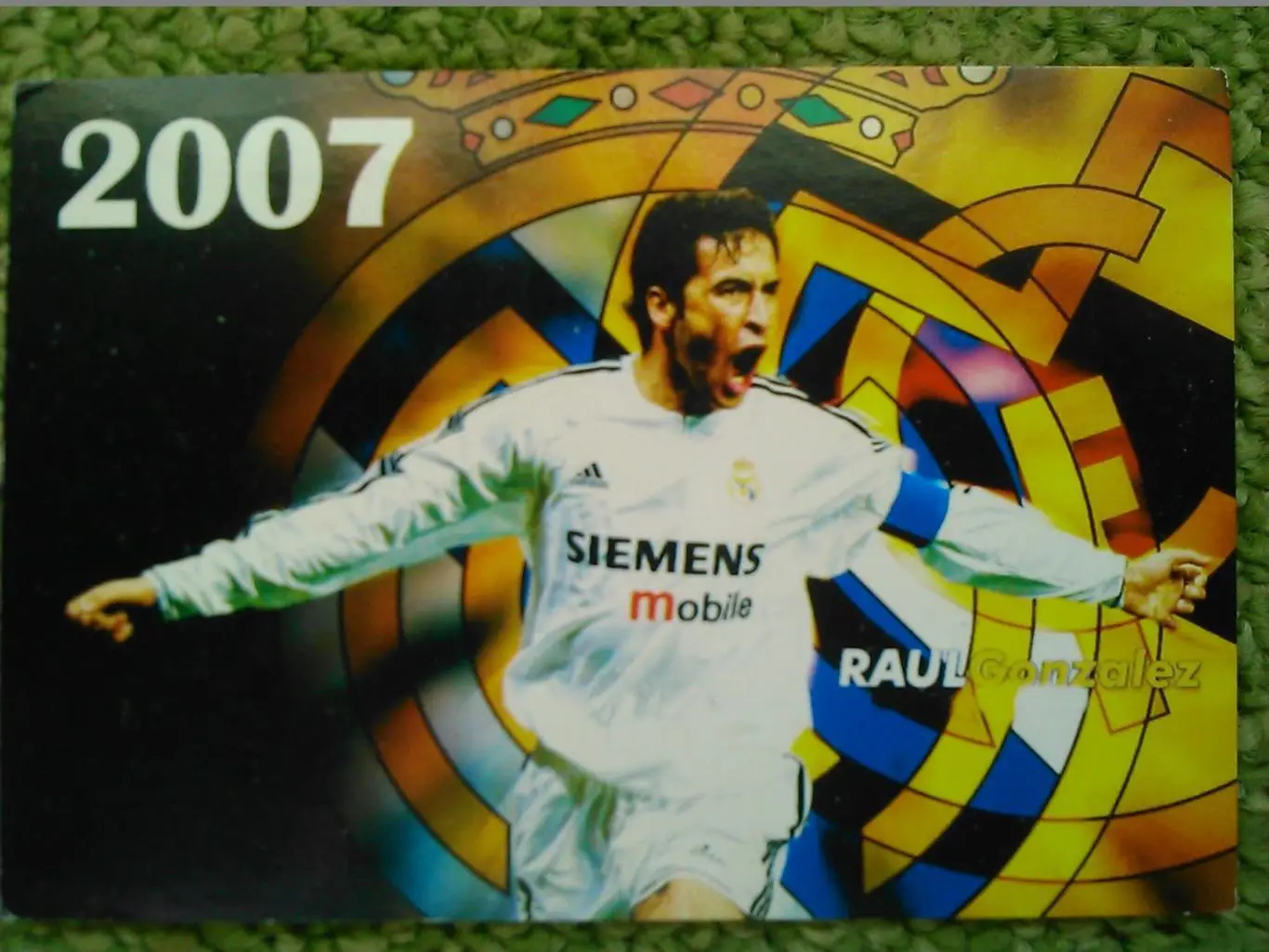 RAUL./Рауль ГОНСАЛЕС. Реал Мадрид (календарик 2005). Оптом скидки до 45%!