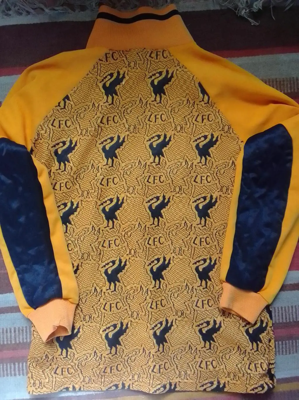 Футболка вратаря LIVERPOOL. ЛИВЕРПУЛЬ фирмы Reebok. Оптом скидка до 32%! 4