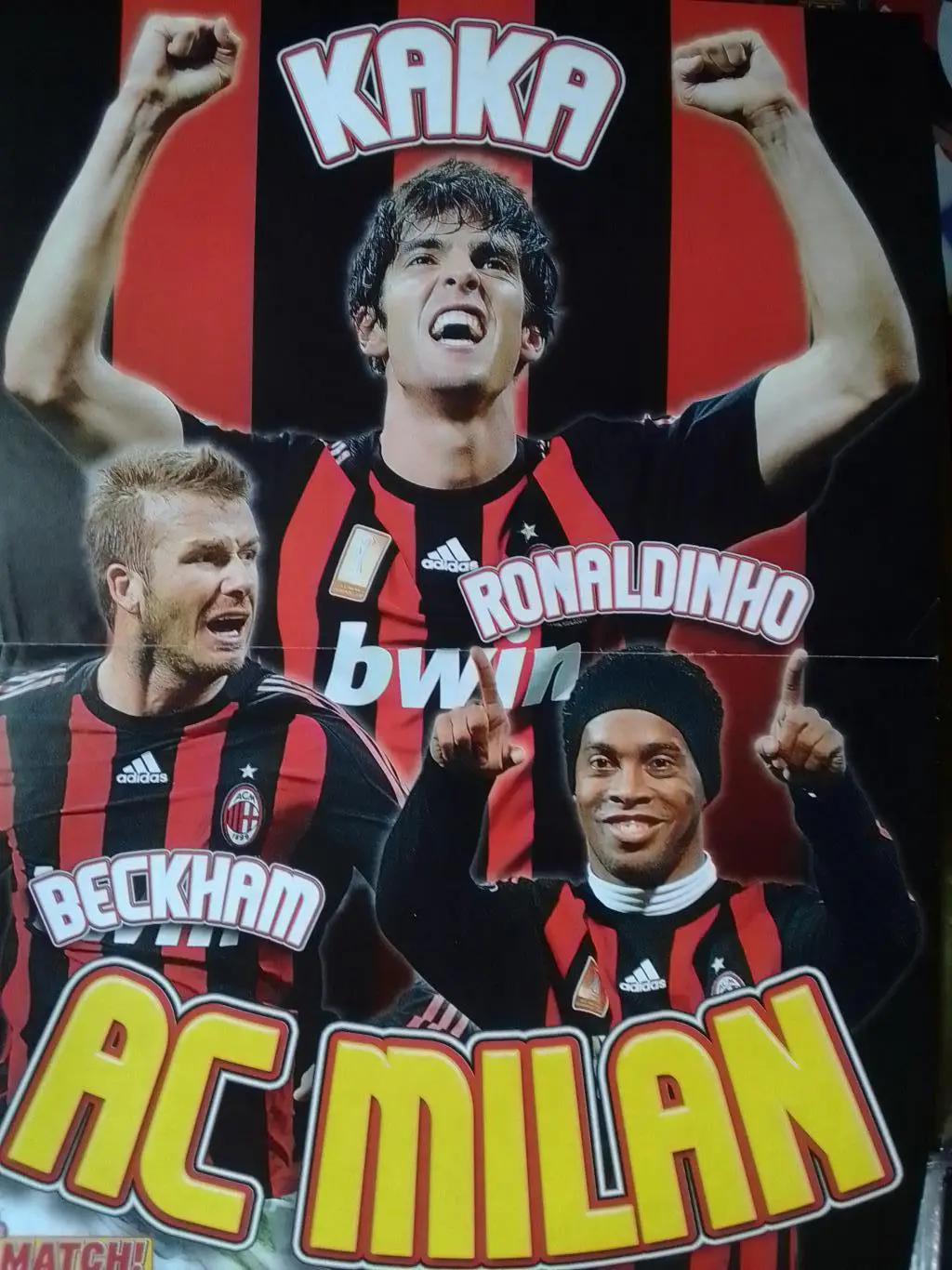 AC MILAN. МИЛАН - КАКА, РОНАЛЬДИНЬО, БЕКХЕМ. (29.5 х 42 см.) Оптом скидки 30%!