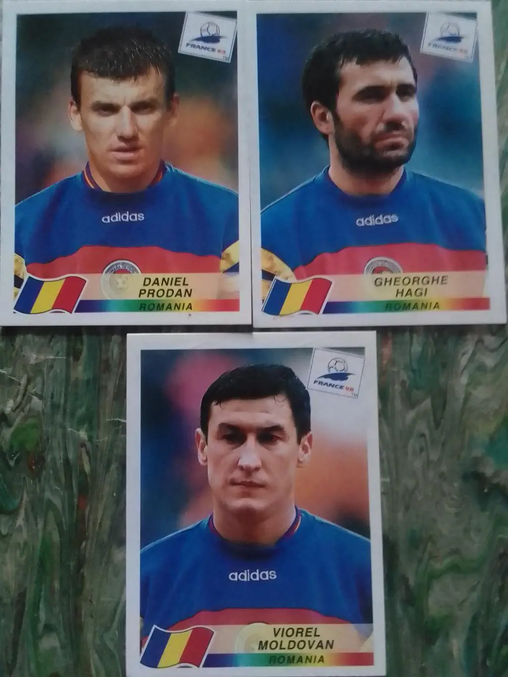 Паннини Франция ЧМ 1998. РУМУНІЯ. №431.433. 439. 440. Оптом скидки до 33% 2