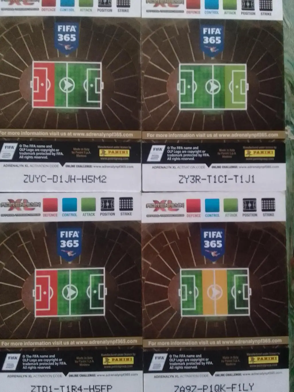 Любая карточка PANINI на вьібор FC САН ПАУЛО Бразилия -2017 Оптом скидки 31%! 1