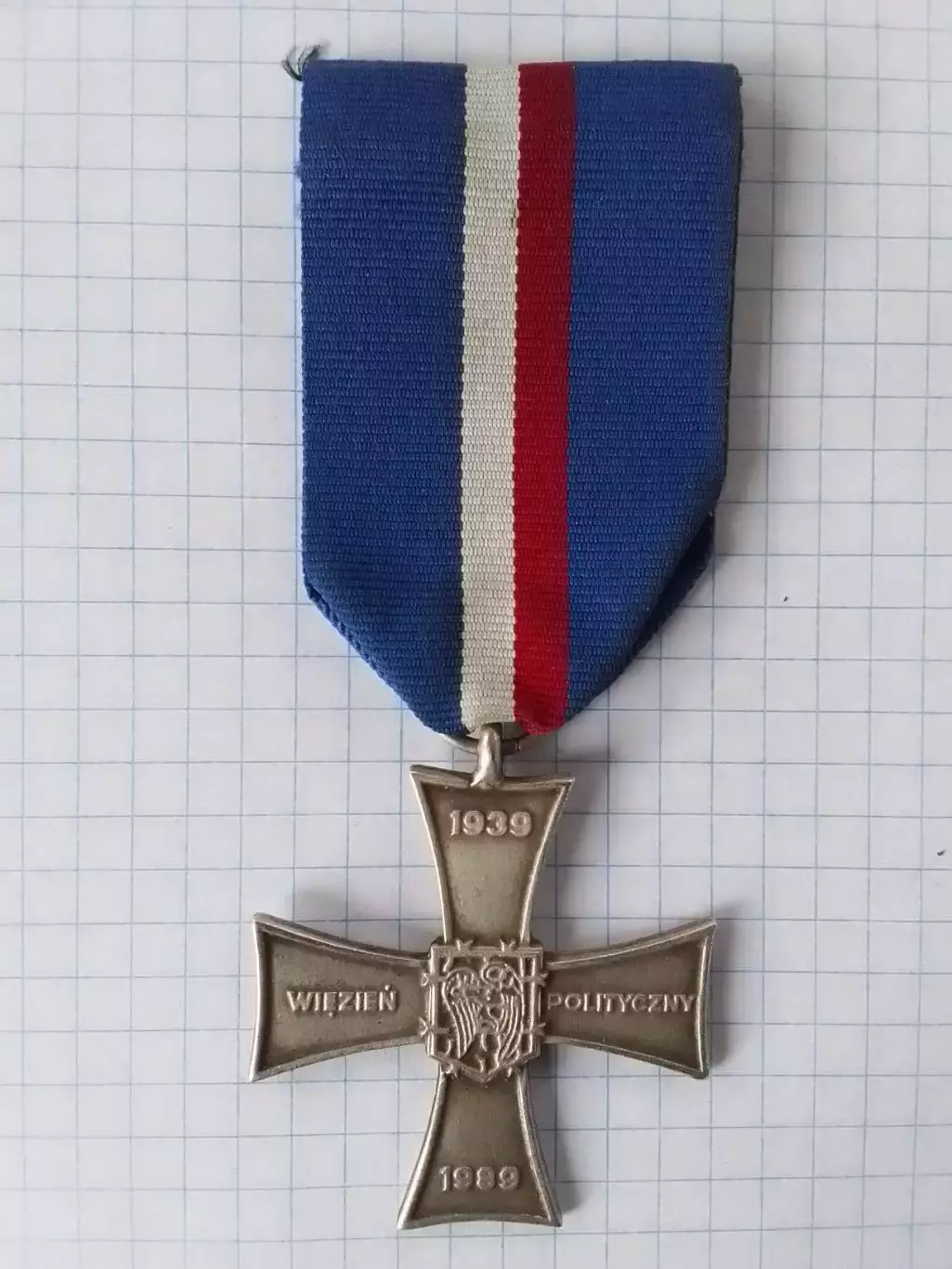 Крест ПОЛИТИЧЕСКИМ ЗАКЛЮЧЕННЬІМ 1939 -1989 Польша. Раритет. Оптом скидки до 30%