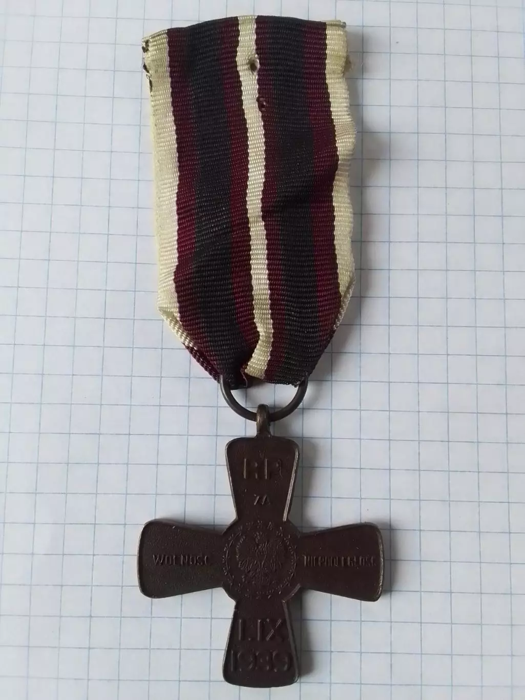 Крест RP za WOLNOSC NIEPODLEGLOSC I.IX.1939. Польша. Раритет Оптом скидки до 30%