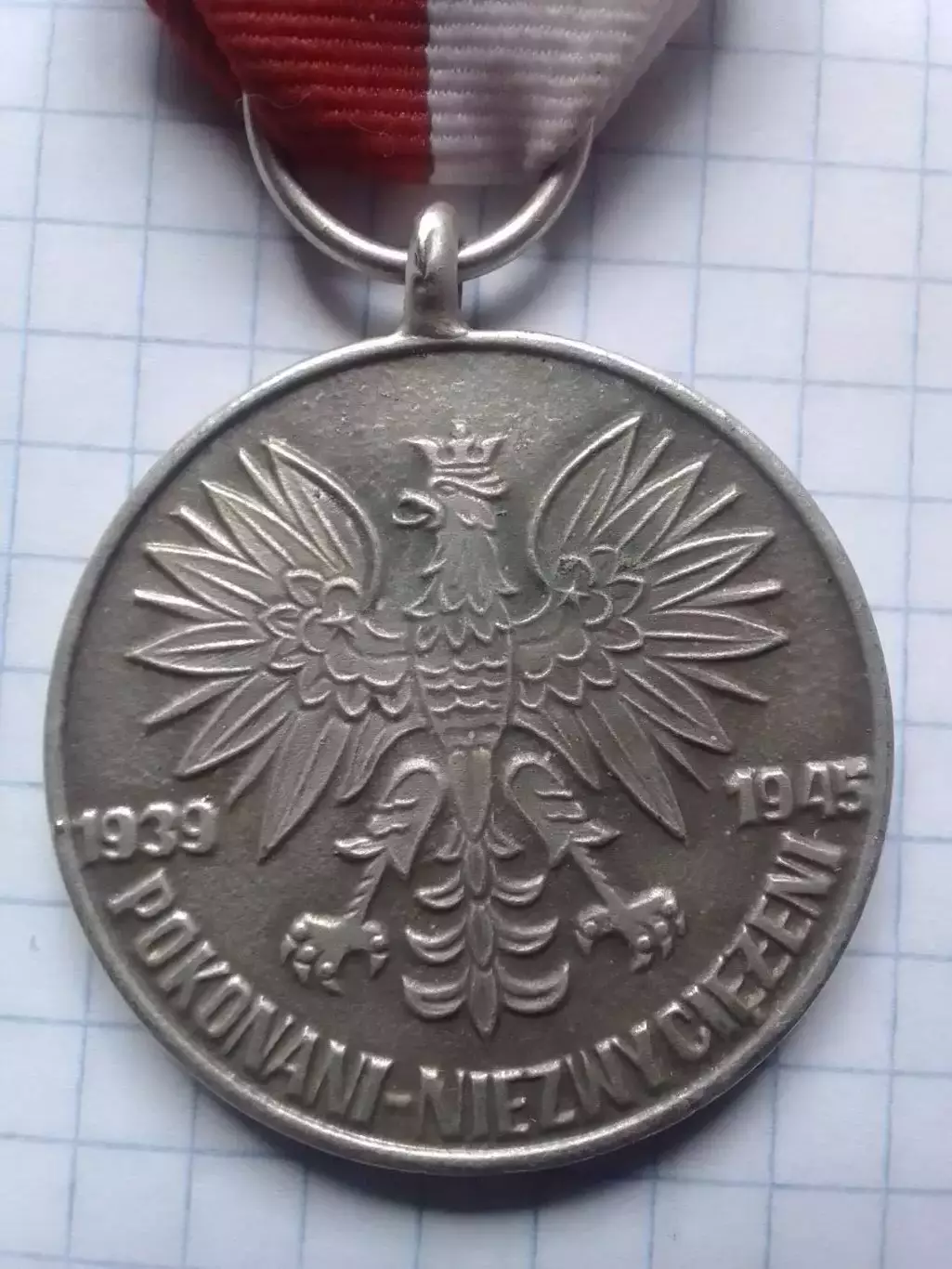 Медаль Польши ZA HONOR I OJCZYZNE AK 1.VIII.1944. Раритет. Оптом скидки до 30%! 1