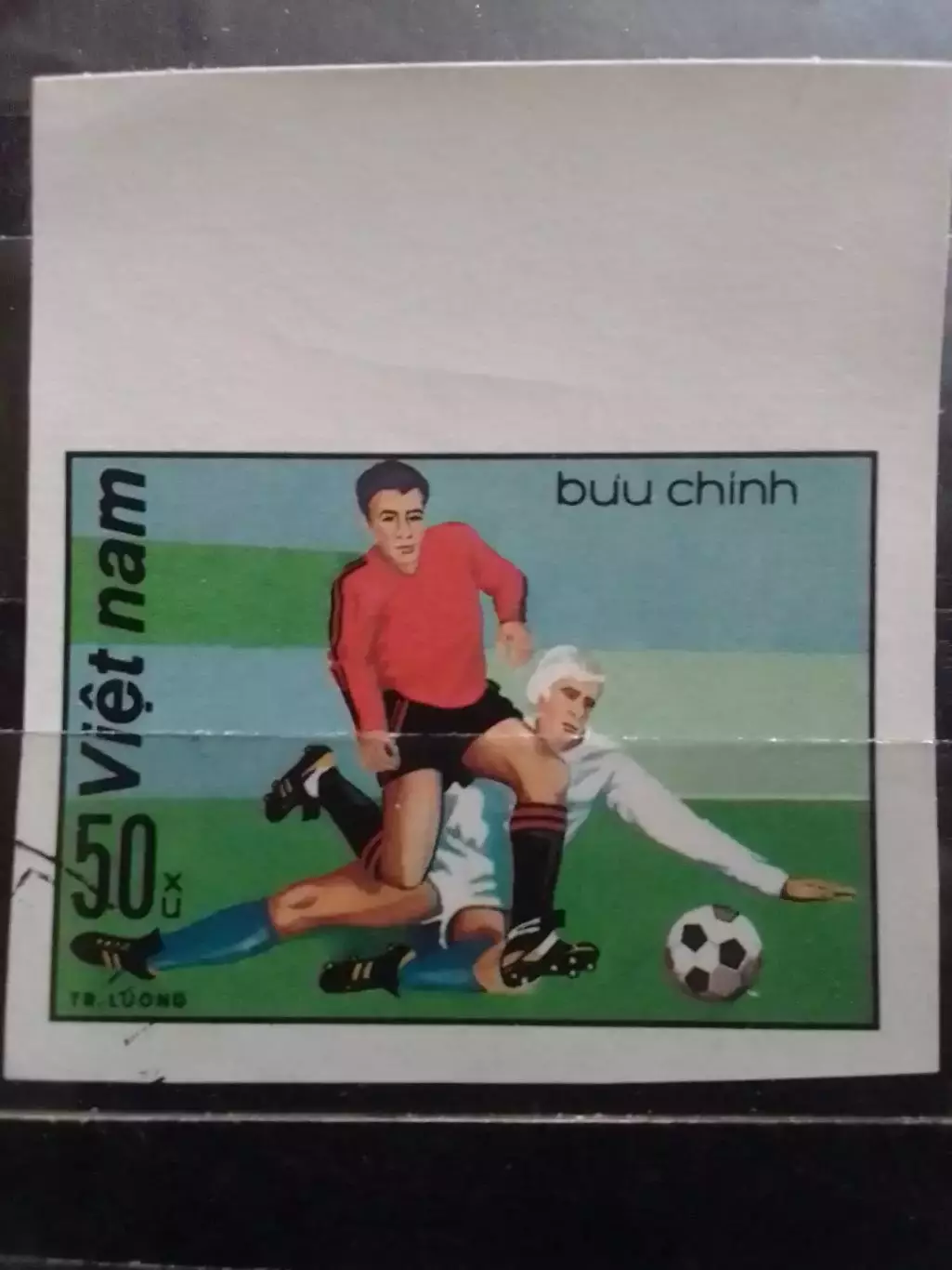 ВЬЕТНАМ 1982 № 357. Момент футбола 50 xu (гаш. без зубцов угол) Оптом скидки 31%