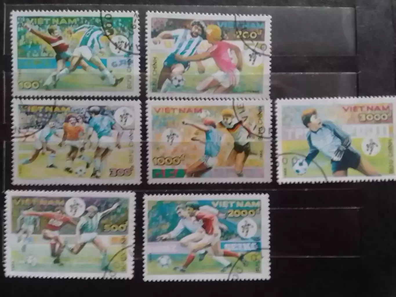 ВЬЕТНАМ 1990 № 1298-1304. Чемпионат мира по футболу Италия-90. Оптом скидки 32%