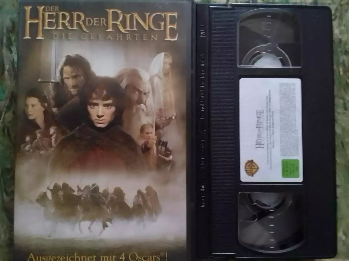 VHS/ Фирменная видеокассета Германии ВЛАСТЕЛИН КОЛЕЦ Раритет Оптом скидки до 31%