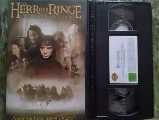 VHS/ Фирменная видеокассета Германии ВЛАСТЕЛИН КОЛЕЦ Раритет Оптом скидки до 31%