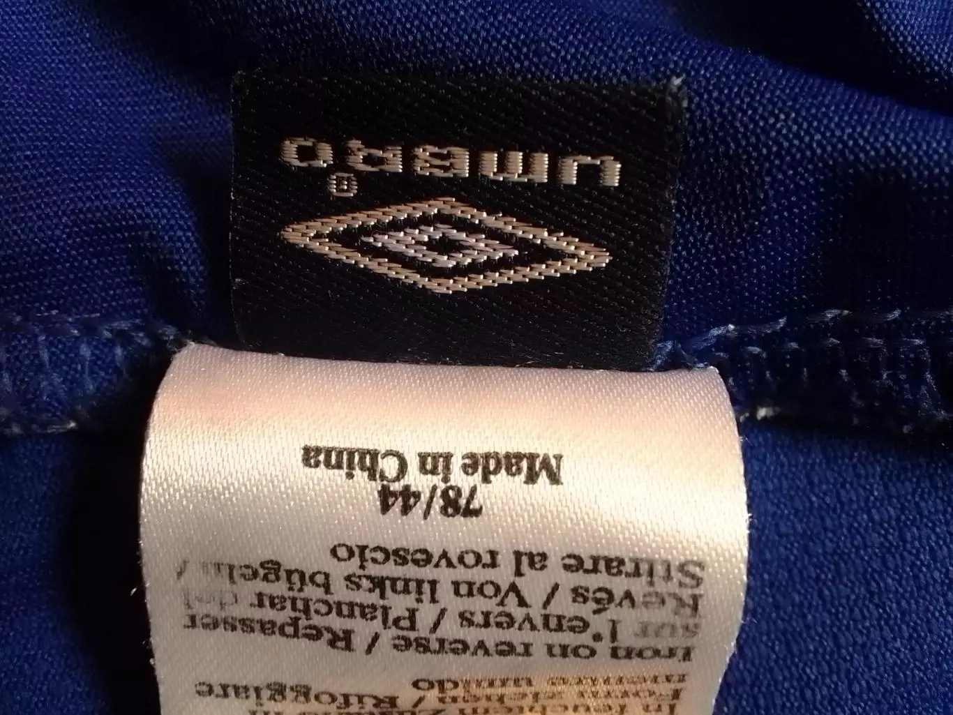 Футболка коллекционная - EVERTON. umbro. ЕВЕРТОН Раритет. Оптом скидки до 30%! 1